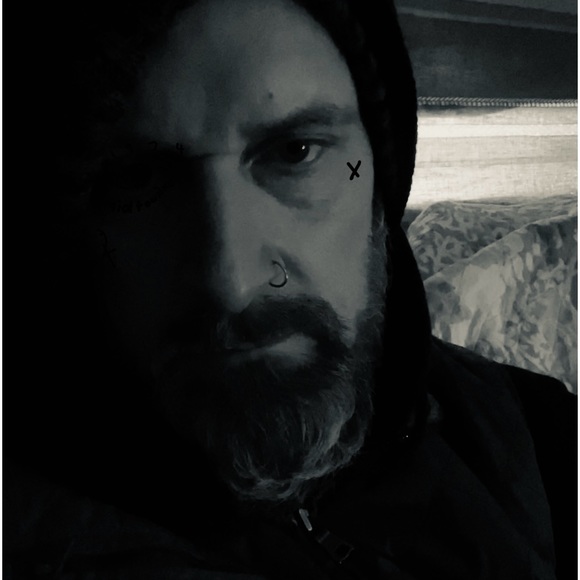 Meet your Posher, J - Picture 2 of 3